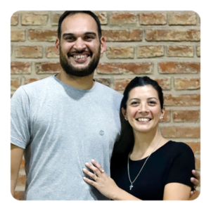 Logotipo de grupo de Romero Walter y Paola